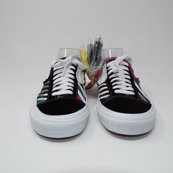Vans Slip On Sneakers With Laces NWT - Picture 6 of 16